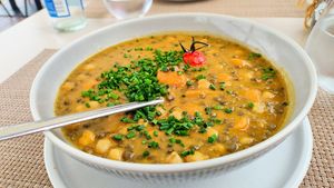 Vegan curry lentils at Bellevue in Stuttgart