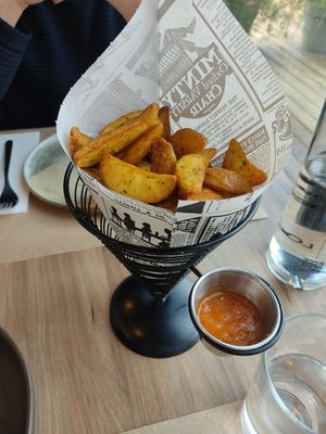  at Fronteira Gastrobar Tapas Wines Gins in Valenca