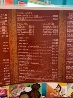 Vegetal dum botita is vegan  at Mónica Restaurant Hindú in Oaxaca