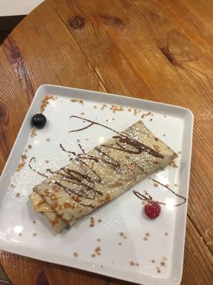 Voila! Schön dekoriert   at Creperie Rindermarkthalle in Hamburg