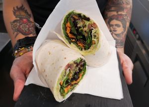 Vegan wrap at Mourapão  in Vilamoura