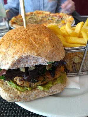 The vegan burger, with French fries at Mourapão  in Vilamoura