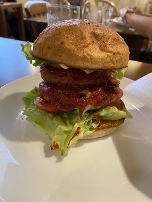 Double stack vegan burguer at Terra Burger & Bowl in Tokyo