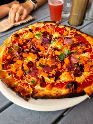 Vegan Pizza at Little Creatures Brewing in Auckland