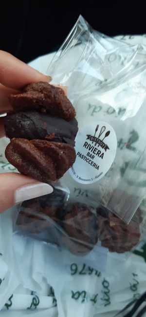 Baci di Alassio vegani at Riviera Bistrot Pasticceria in Alassio
