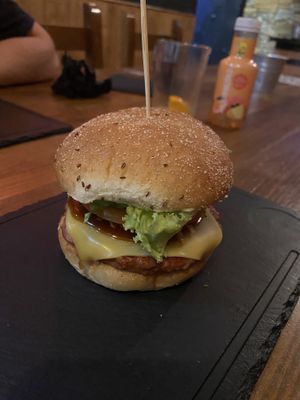 Burger 1312 at Cerveceria La Raposa in Oviedo