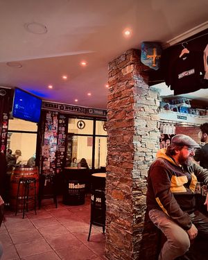 Interiors at Cerveceria La Raposa in Oviedo