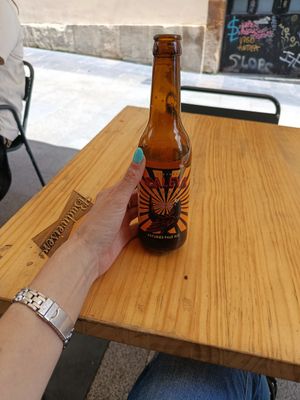 Cerveza Caleya at Cerveceria La Raposa in Oviedo