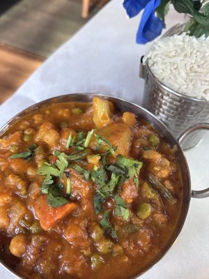 Vegetable curryy  at Indian Oven in Columbus
