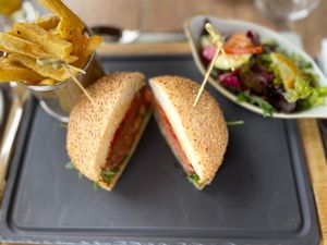 Veggie burger at Quinta Do Furão in Santana