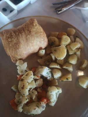 Vegan puff pastry beef at Quinta Do Furão in Santana