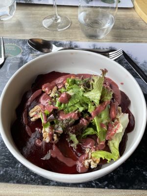 Charred beetroot carpaccio, candied walnuts, mint, red berry sauce (without ricotta cheese)  at Quinta Do Furão in Santana