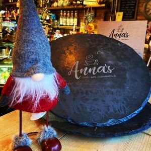 Festive fun at Anna's Cafe-Bar-Convenience in Weir