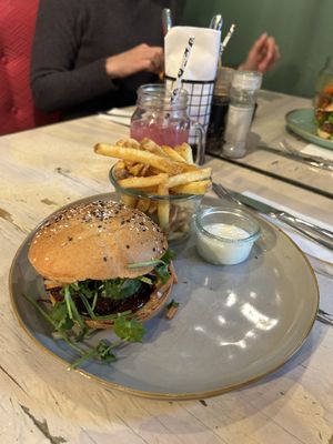   at Bob & Mary in Dusseldorf