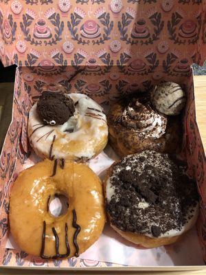 4er Box 11€ at Brammibal's Donuts - Alexanderplatz in Berlin