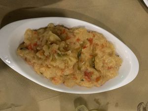 eggplant salad (tastes very „smoky“ but yummy) at Mom's Kitchen in Kos