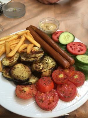 Tofu hotdogs and grilled veg at Mom's Kitchen in Kos
