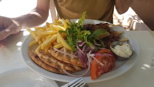 Souvlaki vegan 😋 at Mitato Grill in Nafplion