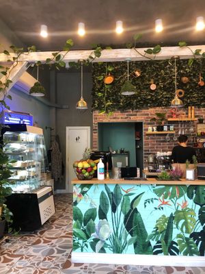 Inside  at Nom Nom in Constanta