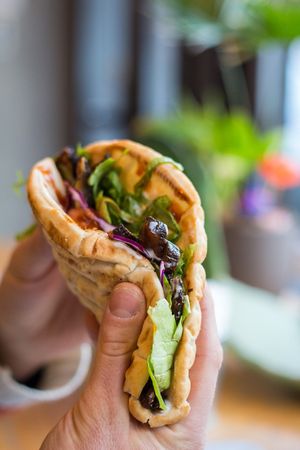 Vegan Shaworma at Nom Nom in Constanta