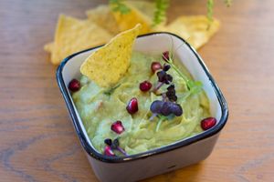 Guacamole at Nom Nom in Constanta