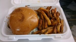 cheesy mushroom burger at Obscene Vegane - Cloud kitchen in Montreal