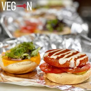 Buffalo Chick-N at Veg-n in Okemos