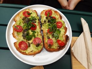 Avocado toast at Concrete Coffee Roasters in Mannheim
