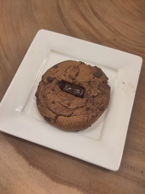 Vegan chocolate chip cookie - delicious at Fixed Gear Coffee in Maastricht