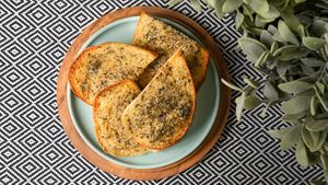 Garlic Bread at Eat Plants in Toronto