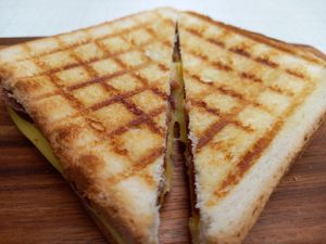 Croque classique at Pistache et Cacahuète in Lille