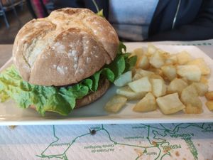 hamburguesa at Ancora in A Coruna