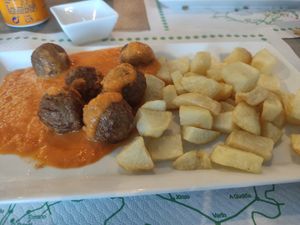albondigas at Ancora in A Coruna