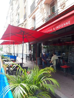 Terrasse at Le Dodo Posé in Clichy