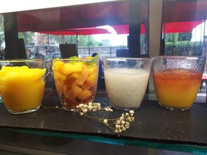 desserts at Le Dodo Posé in Clichy