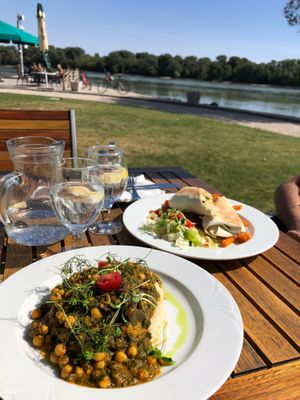 Vegan tortilla and chick-pea curry with jasmine rice at Dunai Gyöngy Yachtkikötő és Bárka Vendéglő in Baracs