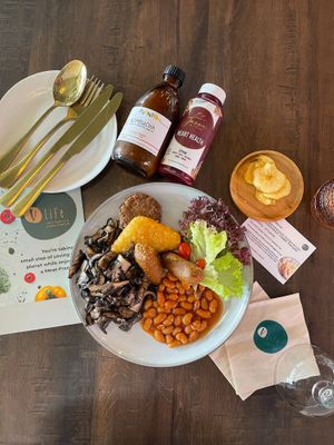 1001 V Big Breakfast 	RM 39.80 
Beyond sausage, Beyond breakfast sausage, baked beans, hash brown, scrambled egg (request for no eggs if vegan, they gave us extra mushrooms instea at V Life in Ipoh