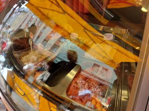 Vegan flavours are labelled at Dolce & Gelato in Cologne