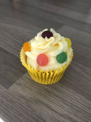 Tasty jelly tot vegan cupcake  at Mod's Vegan Cafe at the Thirsty Scholar in Manchester