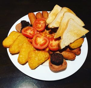 Double vegan breakfast for two  at Mod's Vegan Cafe at the Thirsty Scholar in Manchester