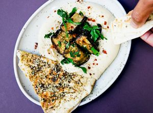 Hummus & Aubergine
Hummus, marinated aubergine and za’atar bread at Fafelle in Stockholm