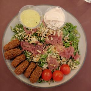Kale caesar bowl + extra avocado dip at Fafelle in Stockholm