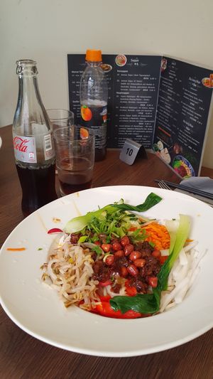 Noodles witg fermented bean sauce at Song Chinesisches Dimsum in Augsburg
