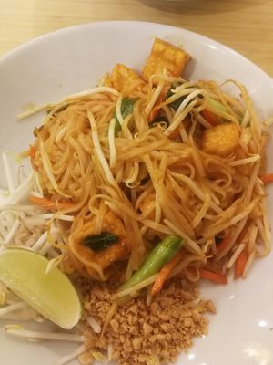 Vegan Pad Thai at Krua Thai in Cologne