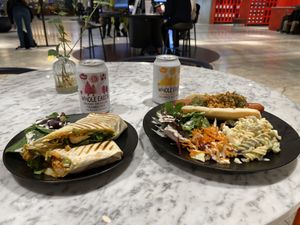 Buffalo Cauliflower Wrap & Hot Dog at Kafé Plattan in Stockholm