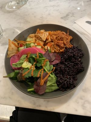 Jackfruit bowl  at Kafé Plattan in Stockholm