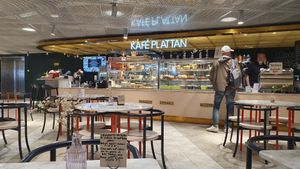  at Kafé Plattan in Stockholm