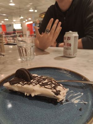 Oreo cheesecake at Kafé Plattan in Stockholm