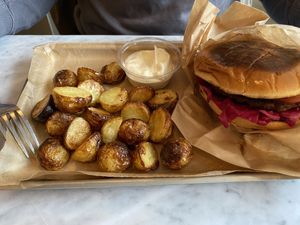 Burger at Plant Food in Aarhus