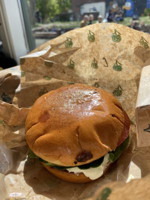 Burger 🍔  at Plant Food in Aarhus